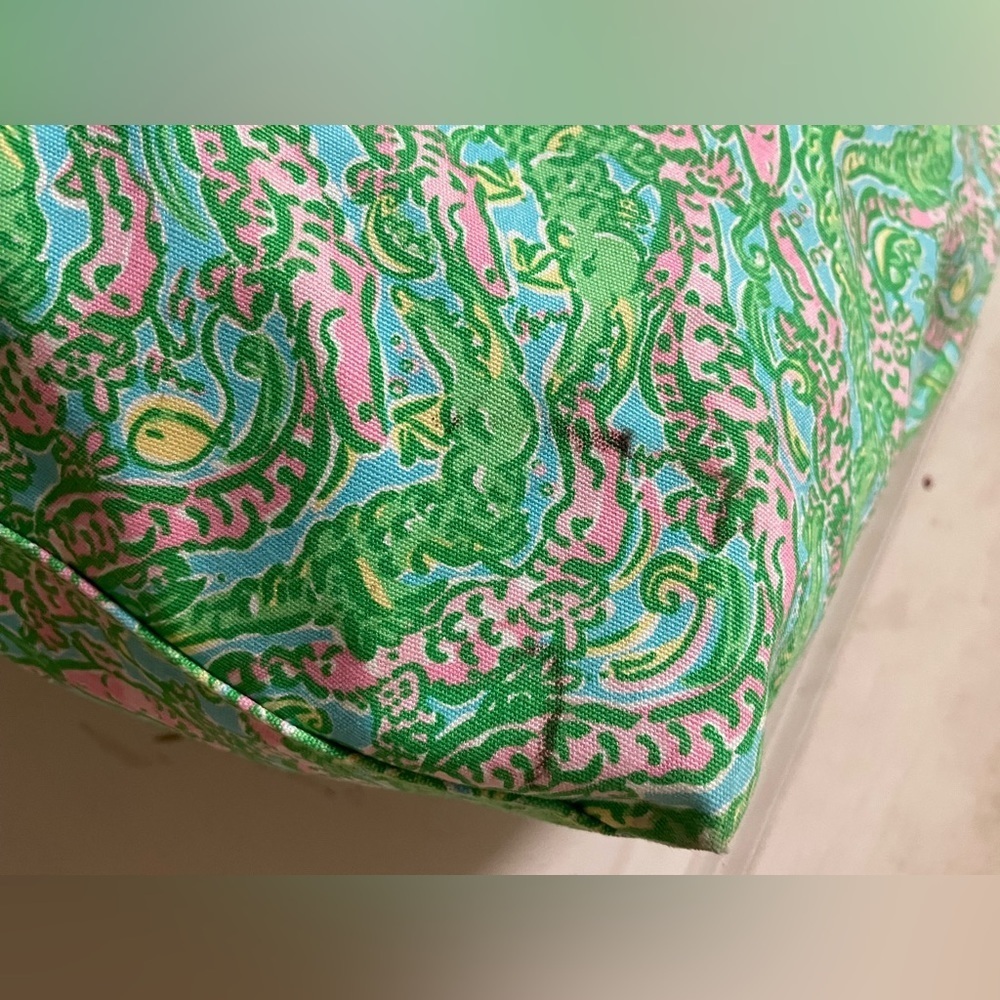 Lilly Pulitzer Green and Pink Tote Bag - Picture 10 of 13